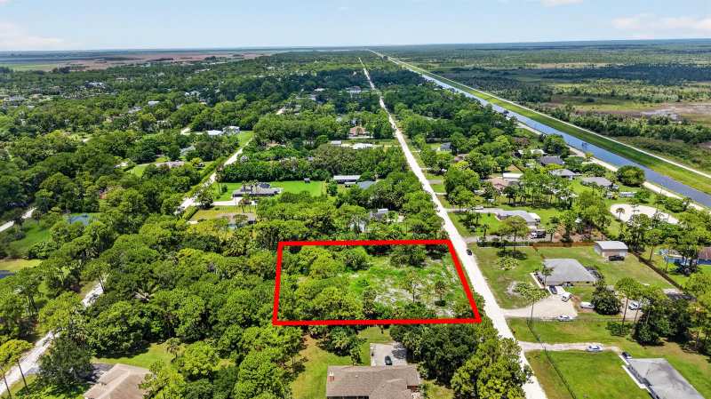17072 93rd Road N, FL 33470