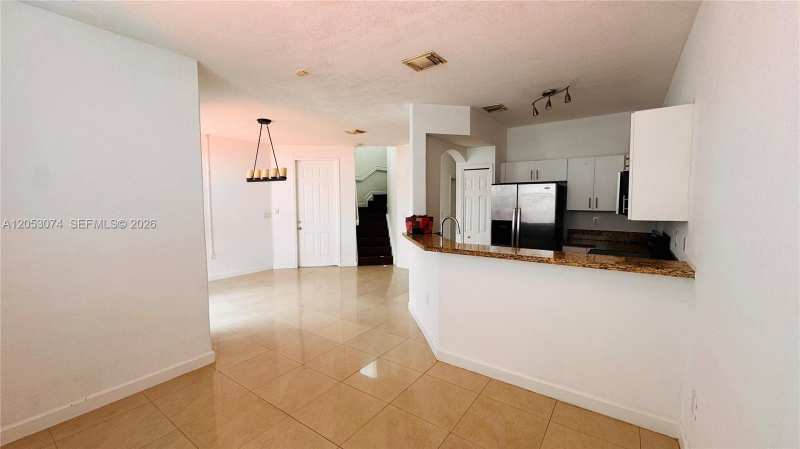 11461 NW 76th St # 11461, Doral FL 33178