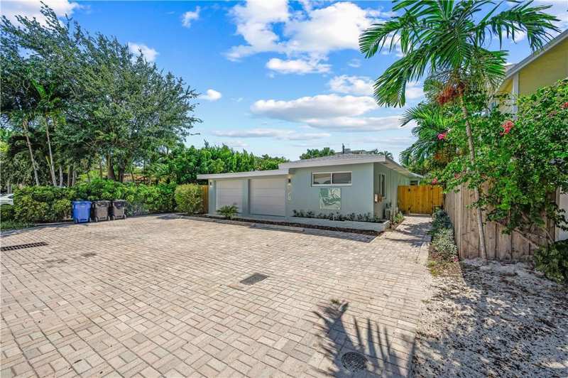 828 NE 17TH Way # 1, Fort Lauderdale FL 33304