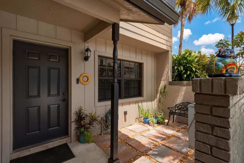 9014 Vineyard Lake Drive, Plantation FL 33324
