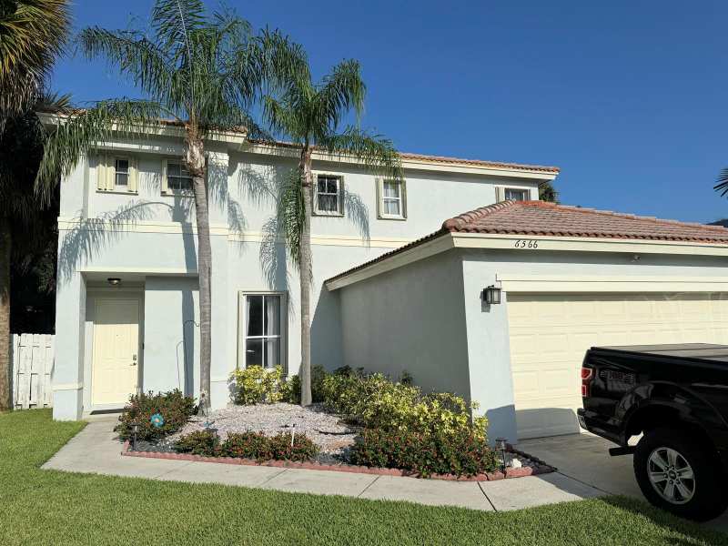 6566 Spring Meadow Drive, FL 33413