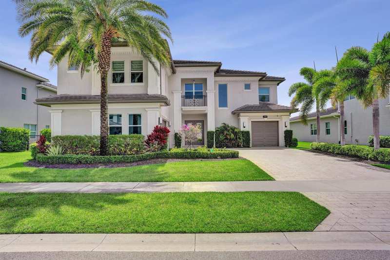 19889 Old Bridgewood Trail, Boca Raton FL 33498