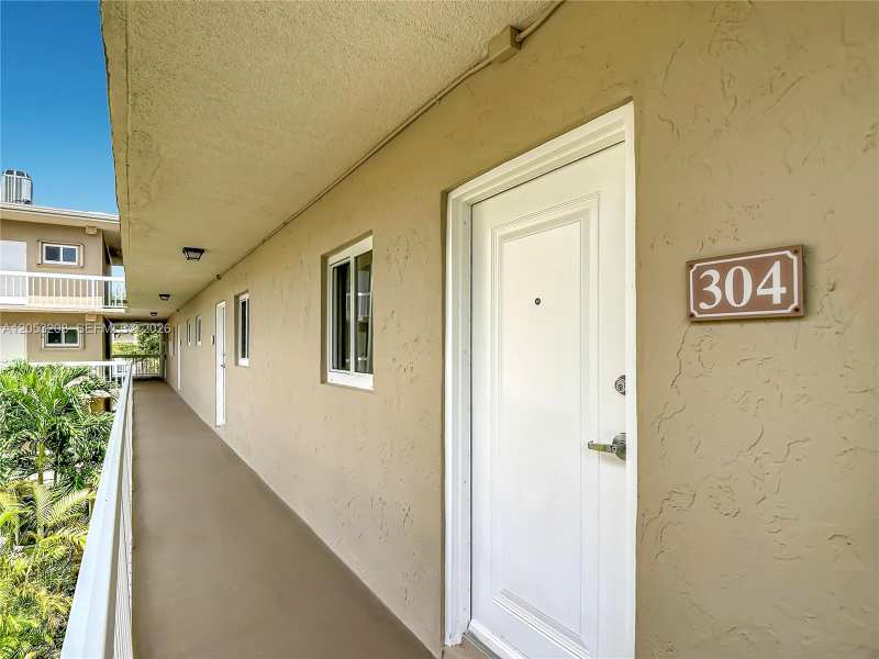 7722 Camino Real # E304, Miami FL 33143