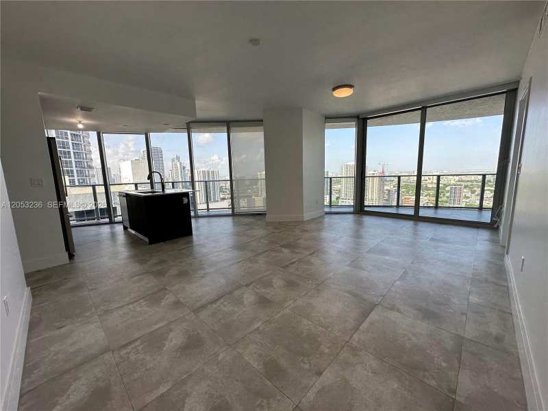 488 NE 18th St # 3500, Miami FL 33132