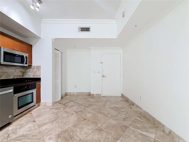 3470 E Coast Ave # H0907, Miami FL 33137