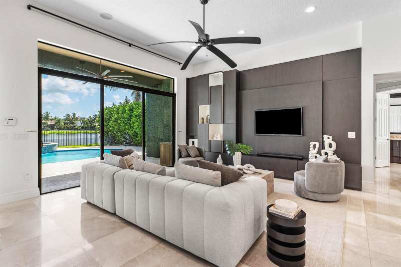 16872 Pavilion Way, Delray Beach FL 33446