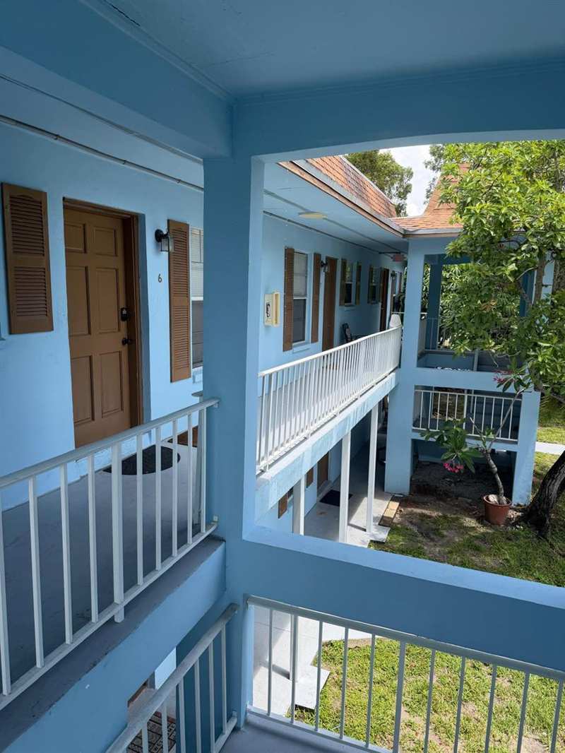 4951 Wedgewood Way Unit 5, West Palm Beach FL 33417