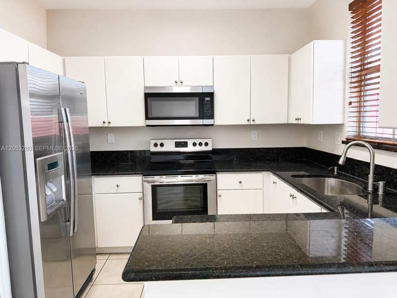11833 SW 152nd Ct # 11833, Miami FL 33196