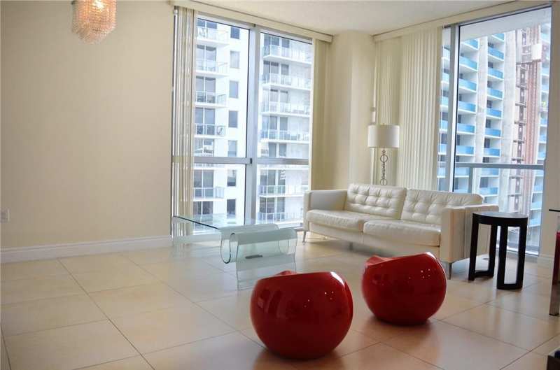 1060 Brickell Avenue # 1617, Miami FL 33131