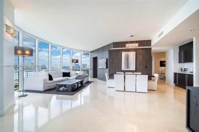 18101 Collins Ave # 1101, Sunny Isles Beach FL 33160