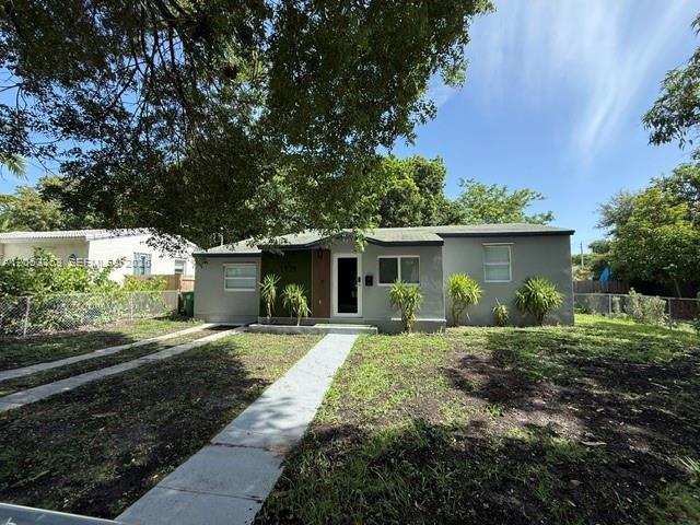 1121 NW 56th St # 0, Miami FL 33127