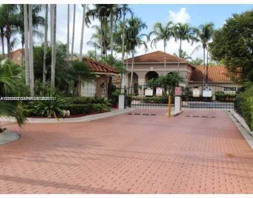 18314 NW 68th Ave # K, Hialeah FL 33015