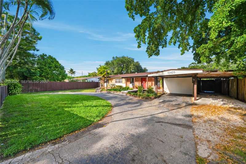 15425 N Miami Ave, Miami FL 33169