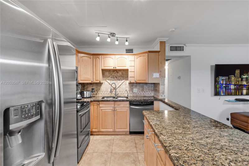 801 SW 133rd Ter # 406K, Pembroke Pines FL 33027
