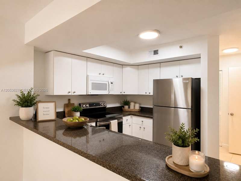 440 S Park # 109, Hollywood FL 33021