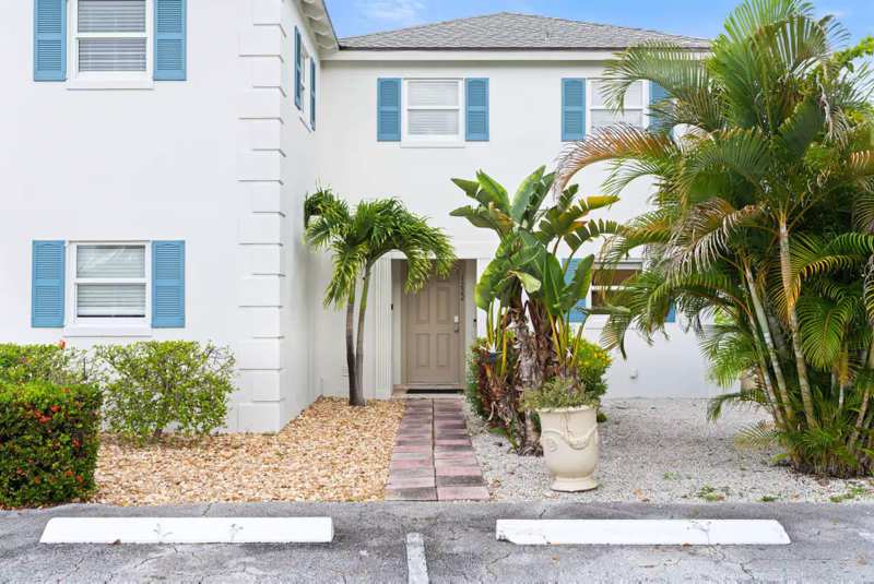 1216 Surf Road, Singer Island FL 33404