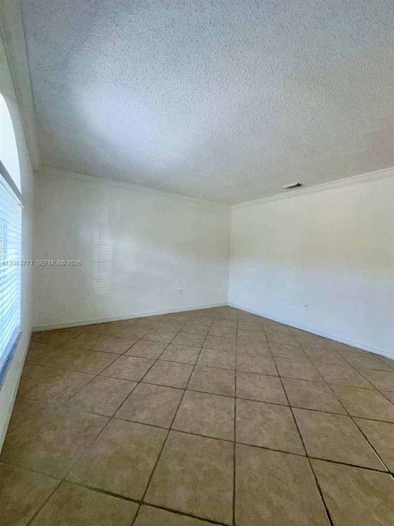 15334 SW 36th Ter # 15334, Miami FL 33185