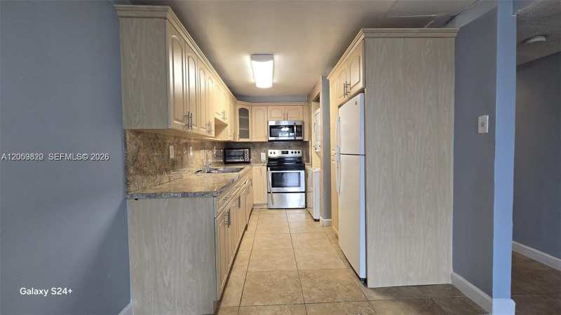 10090 NW 80th Ct # 1406, Hialeah Gardens FL 33016