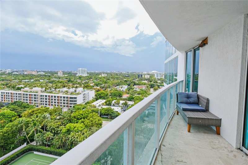 2101 Brickell Ave # 1611, Miami FL 33129