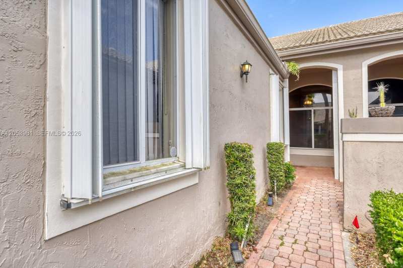 5374 Monterey Cir # B, Delray Beach FL 33484