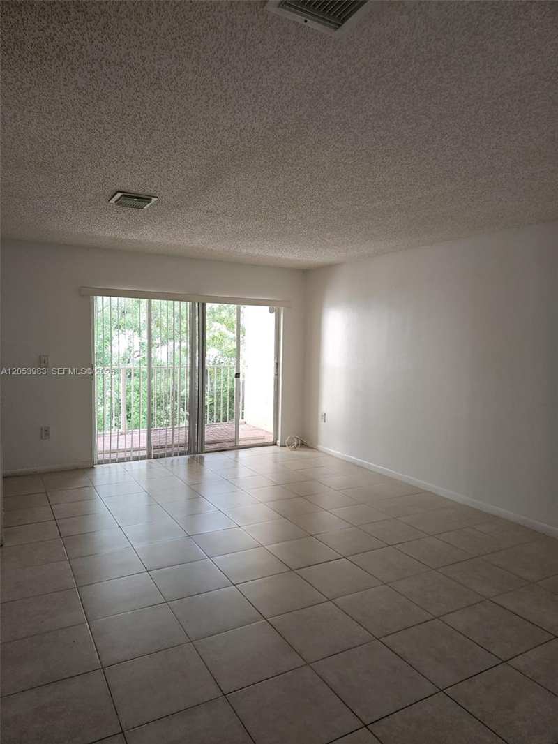 15721 SW 137th Ave # 204, Miami FL 33177