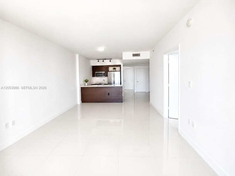 500 BRICKELL AVE # 3200, Miami FL 33131
