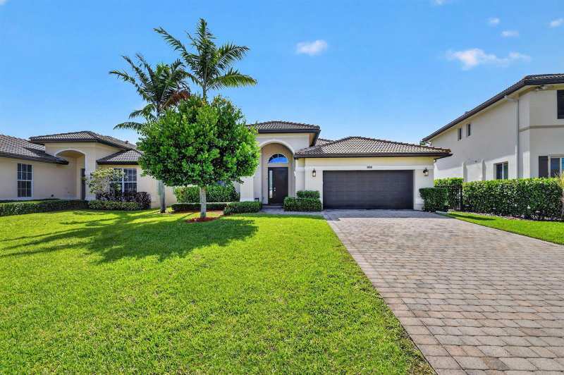7082 Prudencia Drive, Lake Worth FL 33463