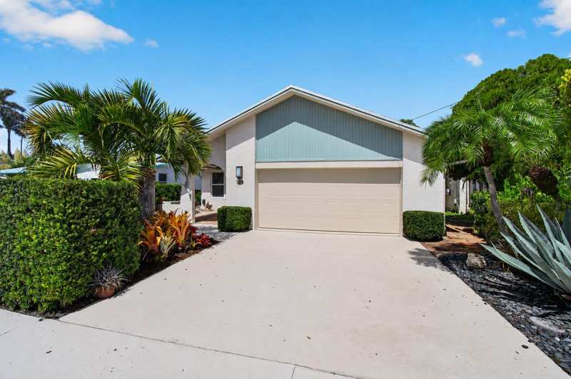 1315 N Lakeside Drive, FL 33460
