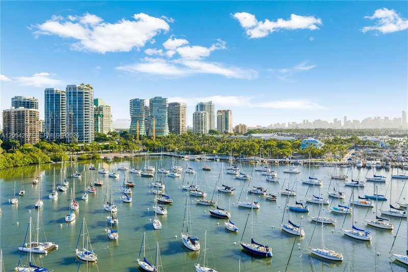 2831 S Bayshore Dr # 1701, Coconut Grove FL 33133