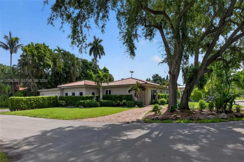 1065 NE 87th St, Miami FL 33138