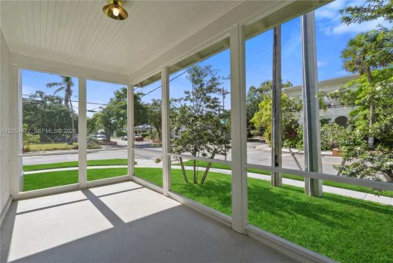 3603 Thomas Ave, Miami FL 33133