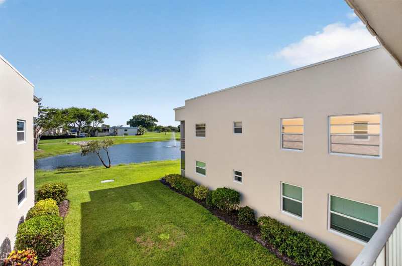 332 Capri G, Delray Beach FL 33484