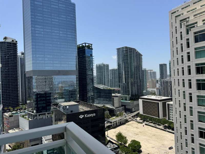 950 BRICKELL BAY Drive # 2802, Miami FL 33131
