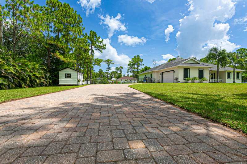 17441 77TH Lane N, FL 33470