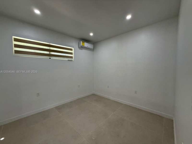 401 NW 131st St # 2A, North Miami FL 33168