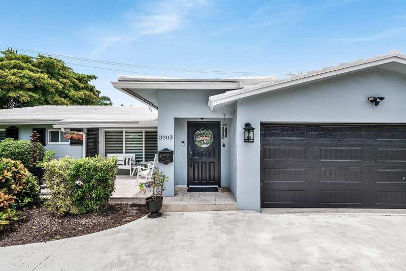 3203 NE 6th, Boca Raton FL 33431