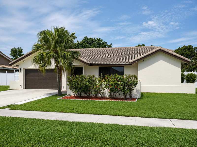 6995 NW 5TH Avenue, Boca Raton FL 33487