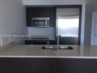 500 Brickell Ave # 2200, Miami FL 33131