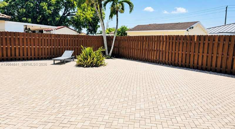 25586 SW 138th Pl, Homestead FL 33032