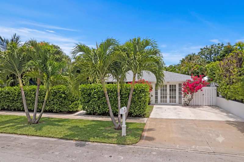 233 Maryland Drive, FL 33460