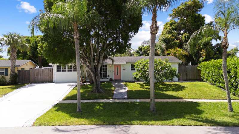 12104 Hillman Drive, Palm Beach Gardens FL 33410