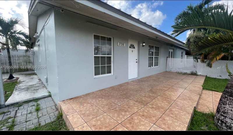 17201 NW 53rd Ave # 1, Miami Gardens FL 33055