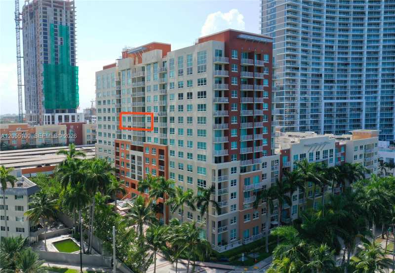 2000 N Bayshore Dr # 1006, Miami FL 33137