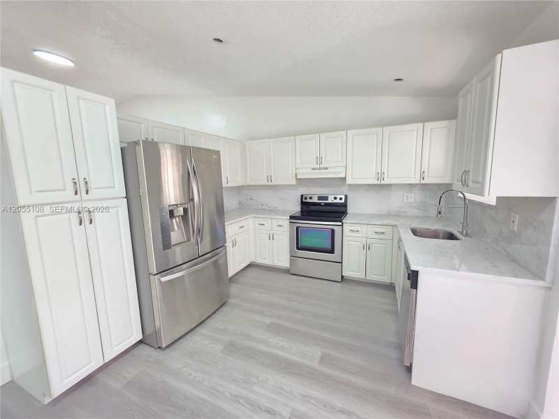 5307 NW 93rd Ave # 0, Sunrise FL 33351