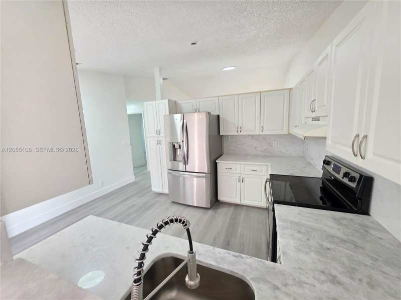 5307 NW 93rd Ave # 0, Sunrise FL 33351