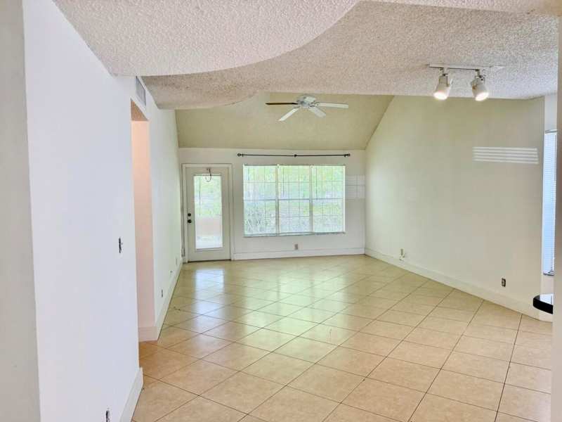 6308 La Costa Drive # D, Boca Raton FL 33433