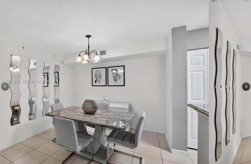 6769 Heritage Grande # 201, Boynton Beach FL 33437