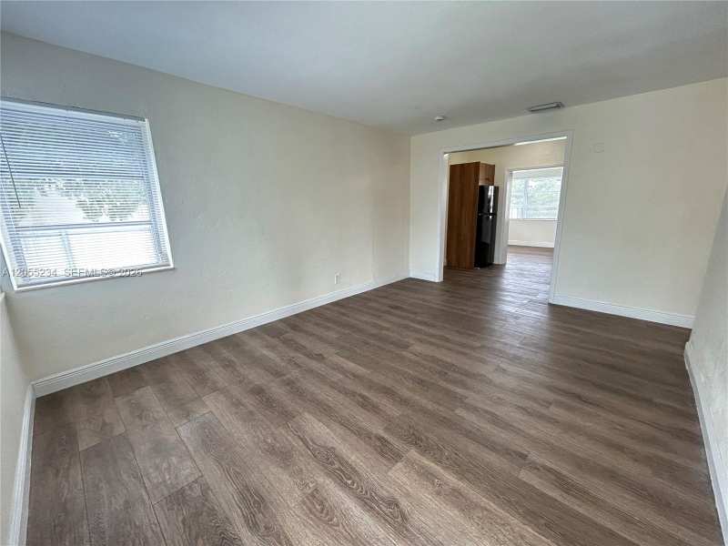 791 E 23rd St, Hialeah FL 33013