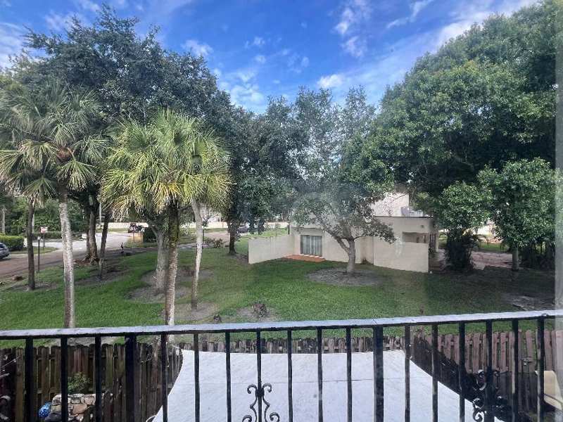 113 NW 115th Terrace, Plantation FL 33325