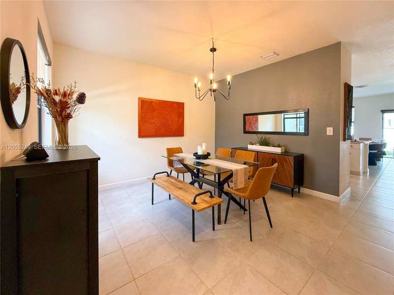 11432 W 32nd Ln, Hialeah FL 33018